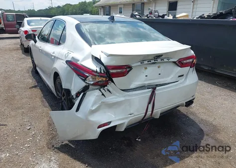 2021 Toyota Camry Xse z USA, uszkodzony, nr VIN 4T1K61AK2MU486057